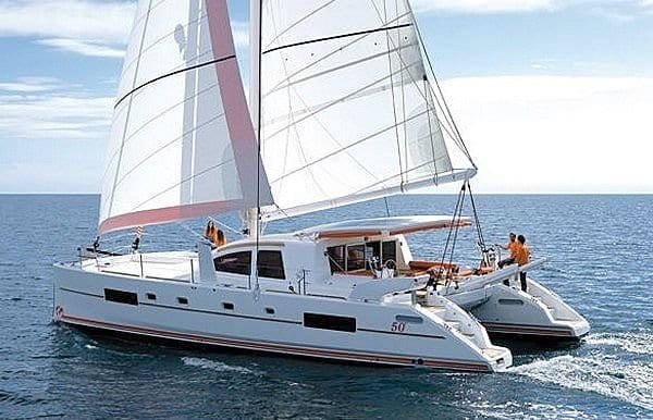 Catana 50