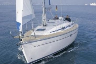 Bavaria 37