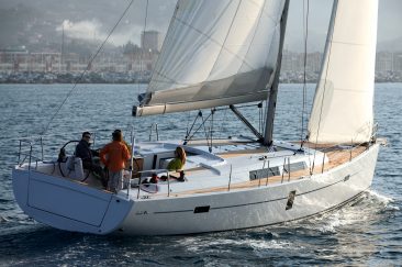 Hanse 445