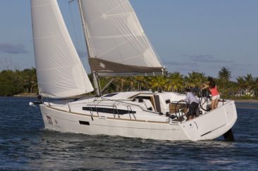 Sun odyssey 349